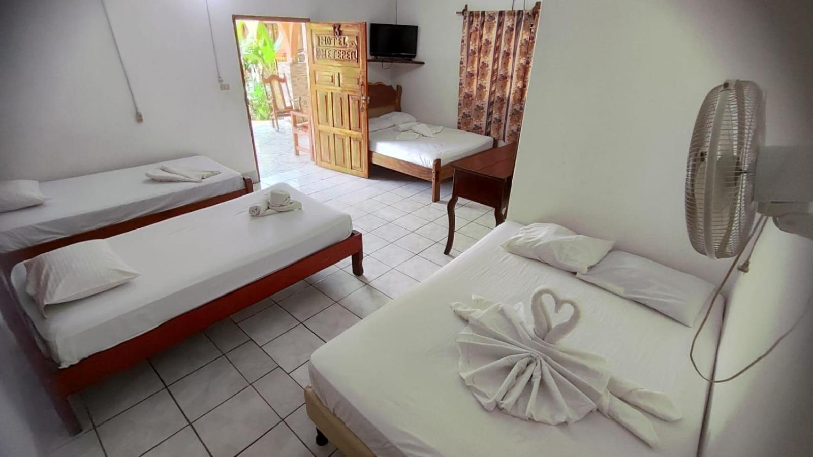Hotel Ometepetl Мойогалпа Екстериор снимка